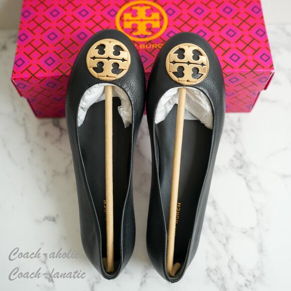 NIB Tory Burch Signature Logo Classic Chelsea Ballet Flat in Black/Gold - Picture 5 of 9